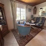 Maison Au Calme Proche Avec Jardin, Terrasse Et 2 - 4 Pers - Fr-1-224b-233