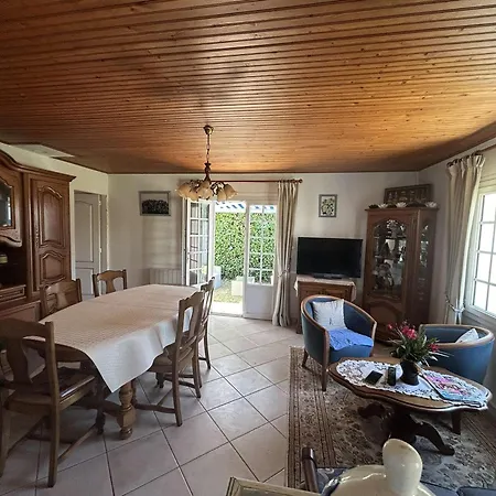 펜션 Maison Au Calme Proche Avec Jardin, Terrasse Et 2 - 4 Pers - Fr-1-224b-233 L'Epine (Vendee)