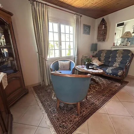 Maison Au Calme Proche Avec Jardin, Terrasse Et 2 - 4 Pers - Fr-1-224b-233